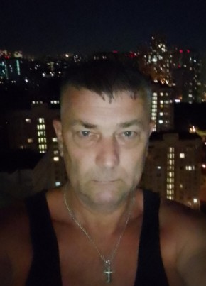 Александр из Москвы 52 года