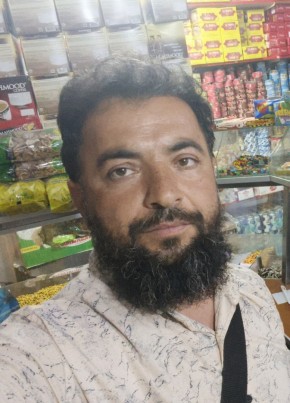 Mustooo из Niğde 18 лет