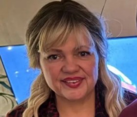 Oksana Svyatukha, 50, Moscow