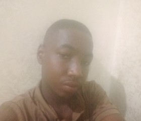 Ashraf, 18, Zanzibar