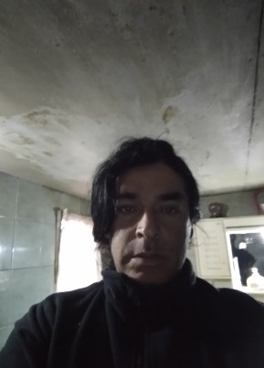 José Mayorga, 55, República de Chile, Valdivia