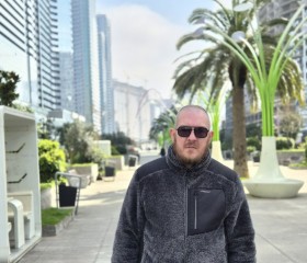 Dima, 36, Batumi