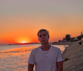 Kirill, 25, Kostroma