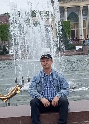 Сергей Миронов из Москвы 46 лет