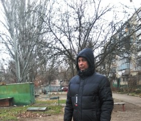 Виталий, 57 лет, Нікополь