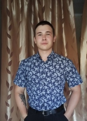 Роман из Тобольска 26 лет