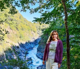 Yuliya, 35, Moscow