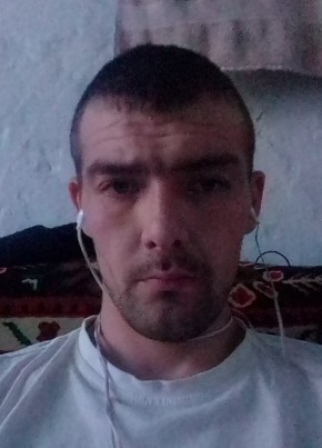Яков, 27, Россия, Усть-Ишим