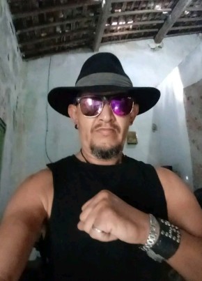 Paulo Heleno из Caruaru 52 года