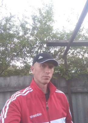 Алексей, 43, Россия, Горшечное