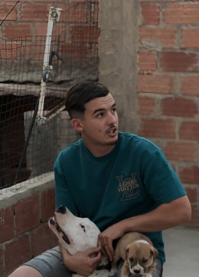 Zyad из Oran 26 лет