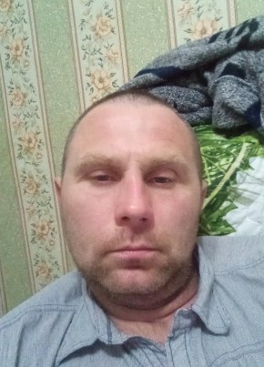 Александр, 39, Россия, Кирс