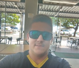 Vitor, 18 лет, Curitiba