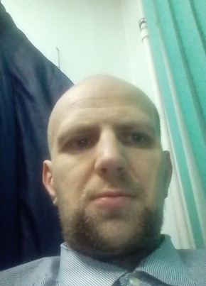 Sasha, 36, Russia, Saint Petersburg
