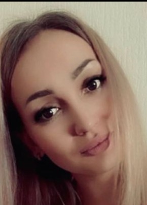 Юлия, 33, Россия, Новомихайловский