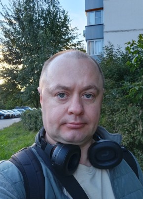 Сергей из Москвы 44 года