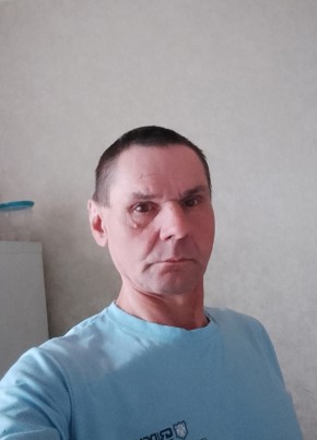 э из Краснокамска 18 лет
