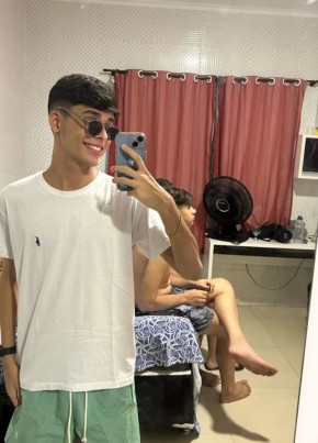 Murilo Mendes из Santana do Ipanema 24 года