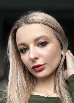Оксана из Хабаровска 26 лет