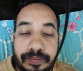 Vibath, 32, Umm al Qaywayn