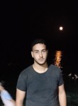 Moetz, 21, Tunis