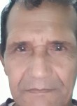 José, 66  , Lima