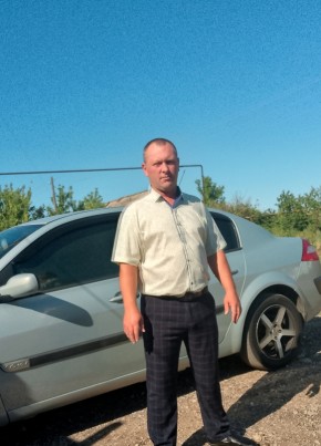 Sergey, 40, Russia, Saratov