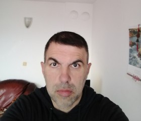 Ventseslav, 50, Varna