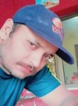 Razi, 34  , Washington D.C.