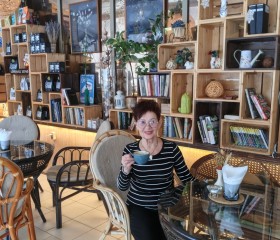 Polina, 70, Sosnovyy Bor