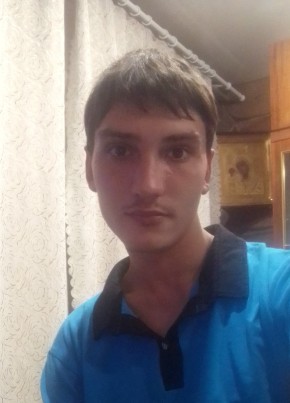 Роман, 23, Россия, Вача