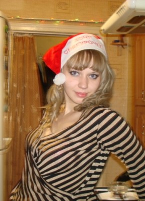 Алёна, 37, Россия, Новопокровка