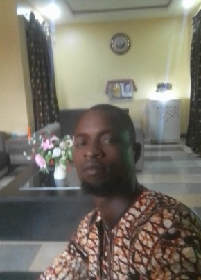 Omo oye, 18, Nigeria, Abuja