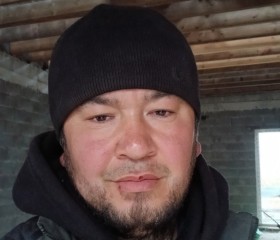 Bek, 35, Quva