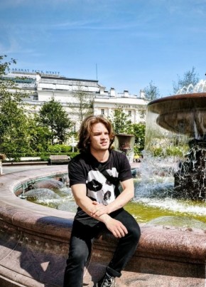 Никита из Москвы 23 года