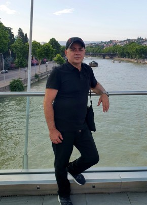 Семур из Санкт-Петербурга 51 год