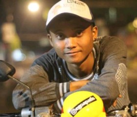 Aditya, 26 лет, Daerah Istimewa Yogyakarta