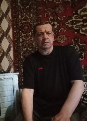 Валера из Тореза 52 года