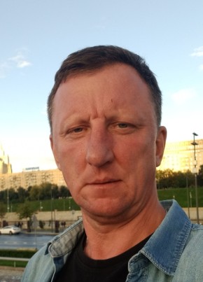 Алексей из Москвы 54 года