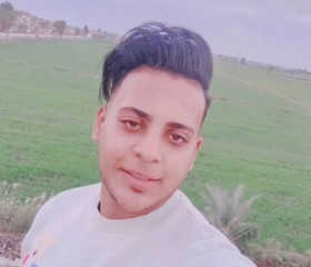 رياض وليد, 18, Faraskur