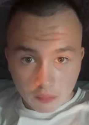 Даня Пономаренко из Оренбурга 19 лет