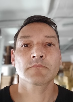 Олег из Смоленска 42 года