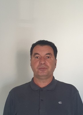Arben Gashi, 48, Republika e Kosovës, Prishtinë