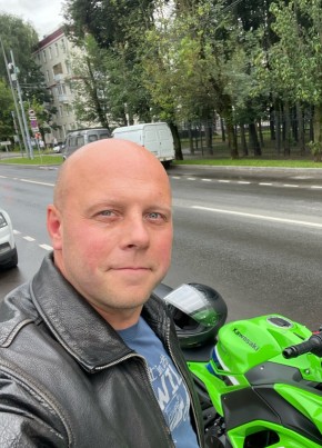 Андрей из Москвы 39 лет