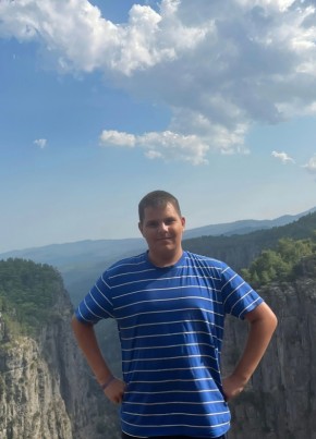 Pavel, 19, Russia, Apatity
