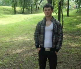 Олег, 32 года, Псков