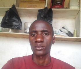 Kingkays521, 20, Kampala