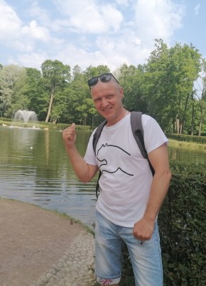 Алекс из Чайковския 53 года