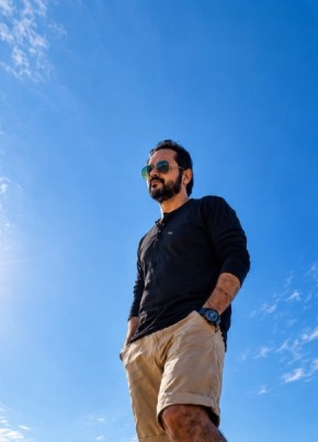 Ahmed Sherbeny из الجيزة 37 лет