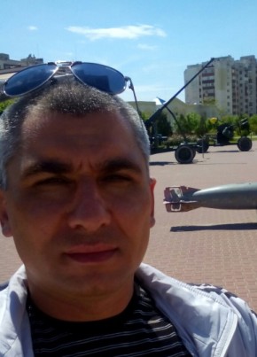 Aleksandr, 46, Россия, Алушта